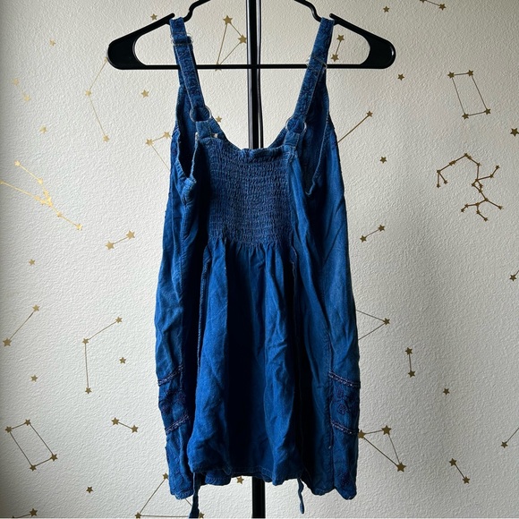 Vintage Advance Apparels Denim Tank Top w/Embroidery and String Ties - Picture 2 of 7